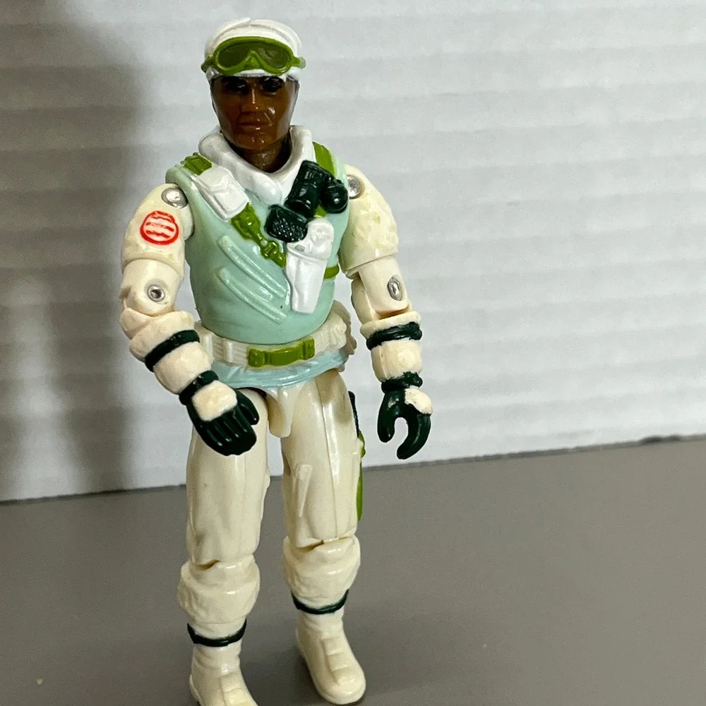 Vintage 1989 GI Joe Stalker Tundra Ranger Arctic Action Figure Hasbro